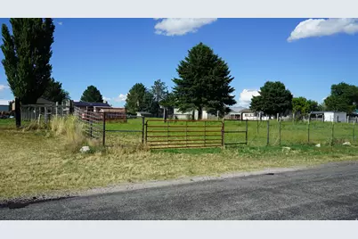 6089 W 5050 S, Hooper, UT 84315 - Photo 22