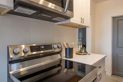 555 N 100 W, Tooele, UT 84074 - Photo 20