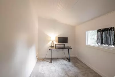 555 N 100 W, Tooele, UT 84074 - Photo 22