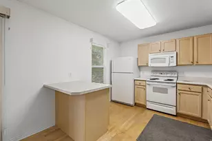 1199 Dun Robin Ct, Salt Lake City, UT 84123 - Photo 4