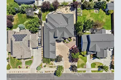 1261 W Alta Creek Cir S, South Jordan, UT 84095 - Photo 74