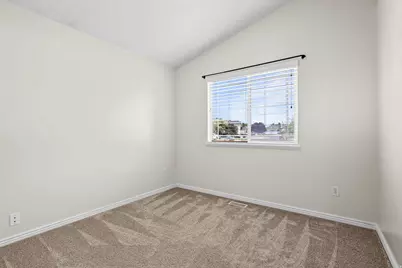 736 E 2200 S, Clearfield, UT 84015 - Photo 22