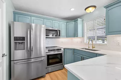 736 E 2200 S, Clearfield, UT 84015 - Photo 10
