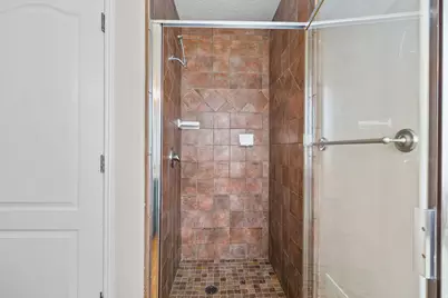 736 E 2200 S, Clearfield, UT 84015 - Photo 18