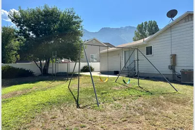 2237 E Karalee Way S, Sandy, UT 84092 - Photo 34