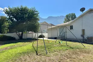 2237 E Karalee Way S, Sandy, UT 84092 - Photo 34