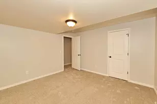 1013 W 250 N, Clearfield, UT 84015 - Photo 38