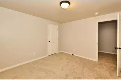 1013 W 250 N, Clearfield, UT 84015 - Photo 42