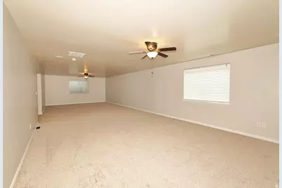 1013 W 250 N, Clearfield, UT 84015 - Photo 36