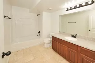 1013 W 250 N, Clearfield, UT 84015 - Photo 36