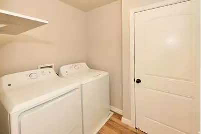 1013 W 250 N, Clearfield, UT 84015 - Photo 22