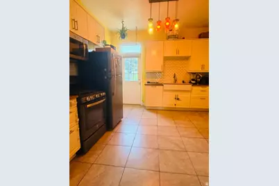 260 W 400 N, Bountiful, UT 84010 - Photo 10