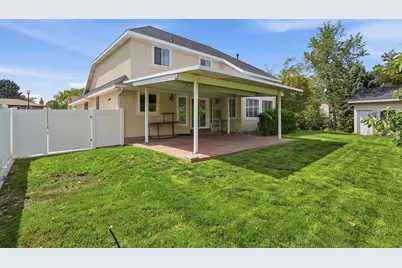 8531 Pebble Creek Cir, Sandy, UT 84093 - Photo 38