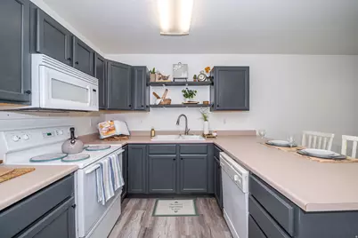 420 W 2000 S #11, Perry, UT 84302 - Photo 6