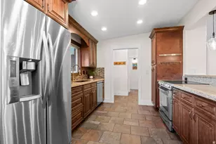 8859 S 1275 E, Sandy, UT 84094 - Photo 6