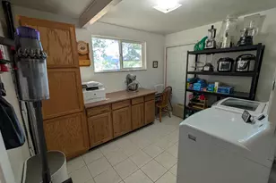 10585 N 6400 W, Highland, UT 84003 - Photo 18