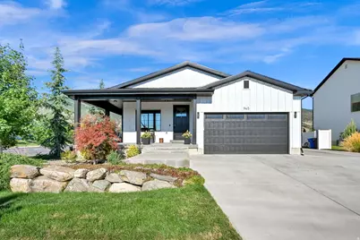 945 S 650 W, Farmington, UT 84025 - Photo 2