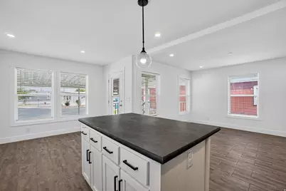 1500 N Angel St. #20, Layton, UT 84041 - Photo 6