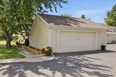 128 W Pheasantbrook Cir N, Centerville, UT 84014 - Photo 4