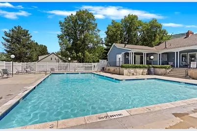 128 W Pheasantbrook Cir N, Centerville, UT 84014 - Photo 32