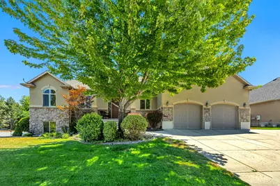 8212 S 2560 E, South Weber, UT 84405 - Photo 2