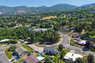2524 S Edgehill Dr, Bountiful, UT 84010 - Photo 6