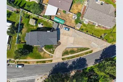 2524 S Edgehill Dr, Bountiful, UT 84010 - Photo 18