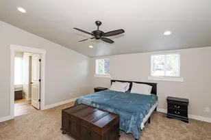 2524 S Edgehill Dr, Bountiful, UT 84010 - Photo 42