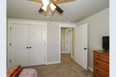 2524 S Edgehill Dr, Bountiful, UT 84010 - Photo 48