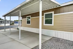 1500 N Angel St E, Layton, UT 84041 - Photo 4