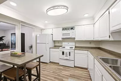 2708 S Highland Dr #1, Salt Lake City, UT 84106 - Photo 2