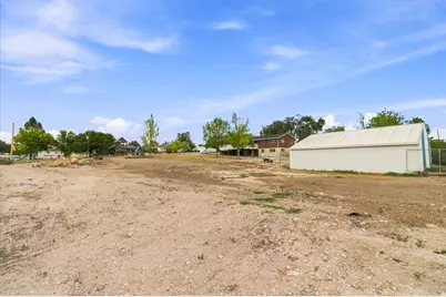 191 N 300 E, Moroni, UT 84646 - Photo 18