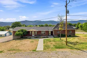 191 N 300 E, Moroni, UT 84646 - Photo 2