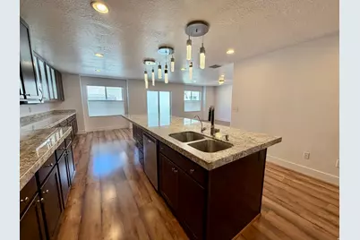 5058 S Moray Ct, Holladay, UT 84117 - Photo 8