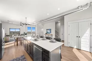 281 E Endurance Circle, Draper, UT 84020 - Photo 4