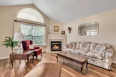 3549 S Villa Dr W #D, West Valley, UT 84120 - Photo 6