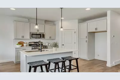 2577 N 2080 W #168, Clinton, UT 84015 - Photo 2