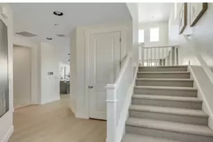 2569 N 2080 W, Clinton, UT 84015 - Photo 2