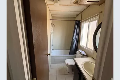 150 E 750 N #116, Vernal, UT 84078 - Photo 10