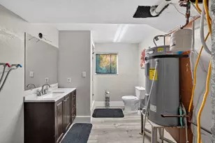 4385 S 2900 W, Roy, UT 84067 - Photo 22