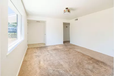4586 W 5135 S, Salt Lake City, UT 84118 - Photo 4
