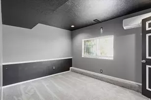 7985 S Saint Ives Ln, West Jordan, UT 84088 - Photo 12
