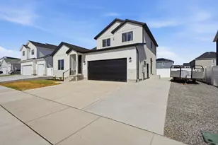 5342 N Orville St, Eagle Mountain, UT 84005 - Photo 2