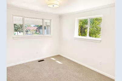 5642 S 2665 W, Taylorsville, UT 84129 - Photo 10