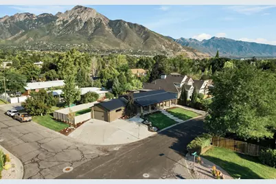 3983 S Mercury Dr, Holladay, UT 84124 - Photo 90