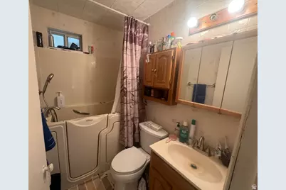 118 Shuman St, East Carbon, UT 84520 - Photo 14