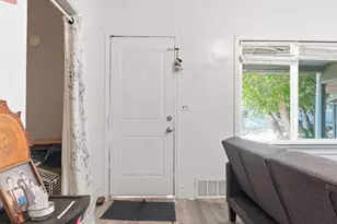 671 E 2735 S, Ogden, UT 84403 - Photo 4