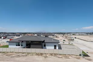 614 E Shelley Ln, Grantsville, UT 84029 - Photo 38