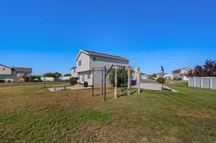 2821 W 2330 S, Syracuse, UT 84075 - Photo 42