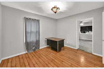 340 W Porter Ln, Centerville, UT 84014 - Photo 12